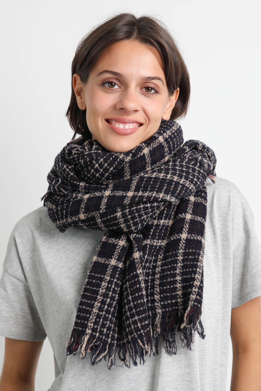 Faliero Sarti scarf New Perry in beige