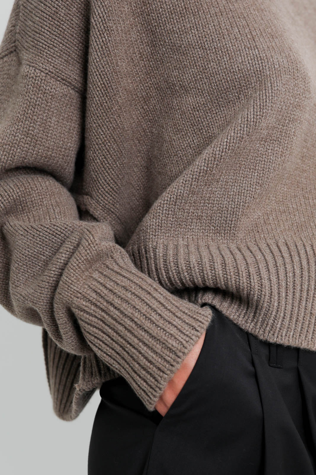 Nackiyé, Avalanche sweater in cappuccino