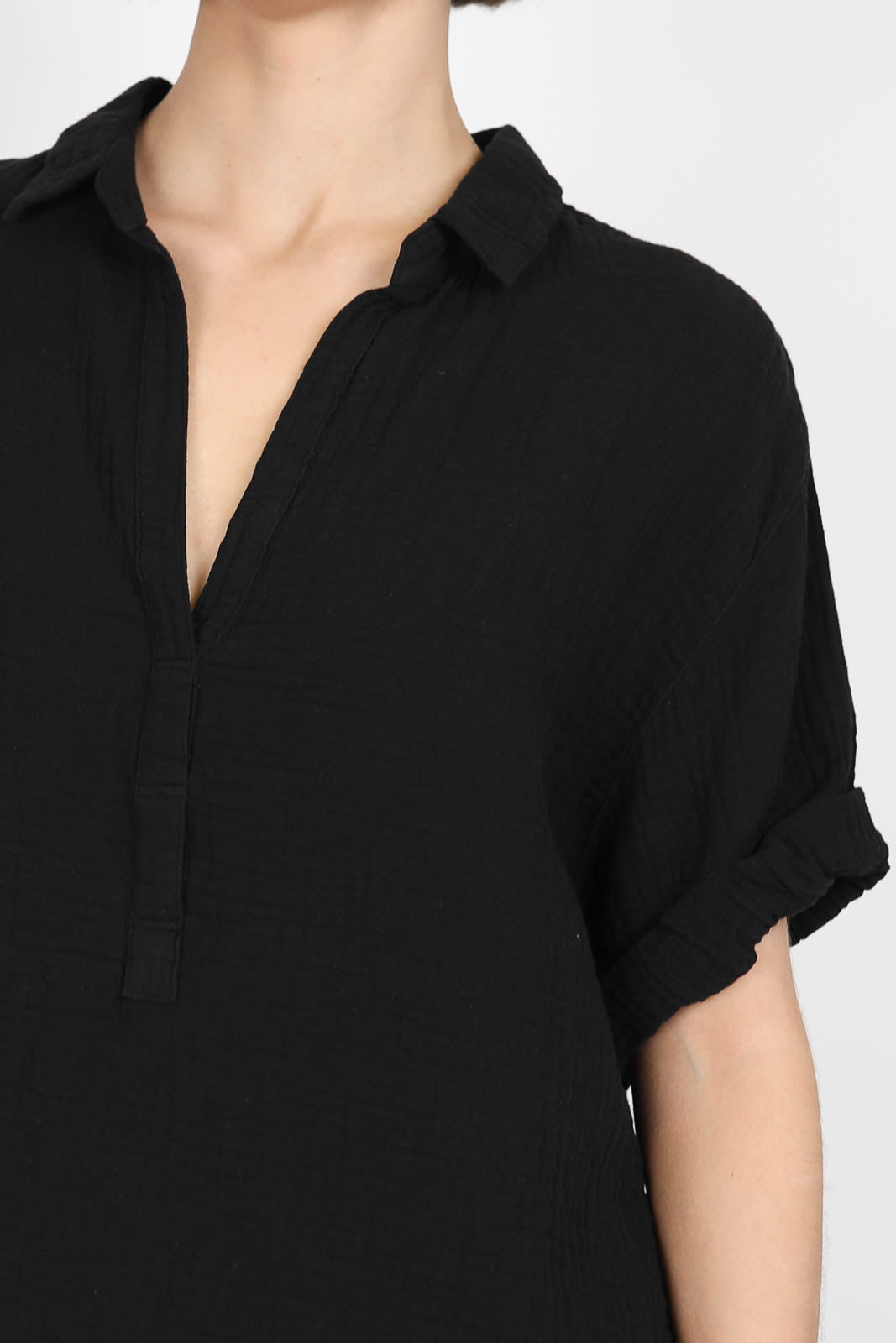 Top Cruz in black