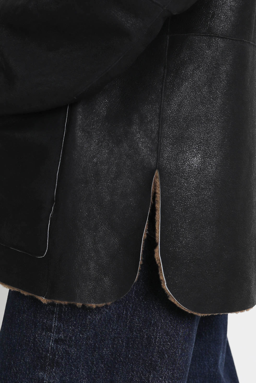 Arden jacket in black / ochre