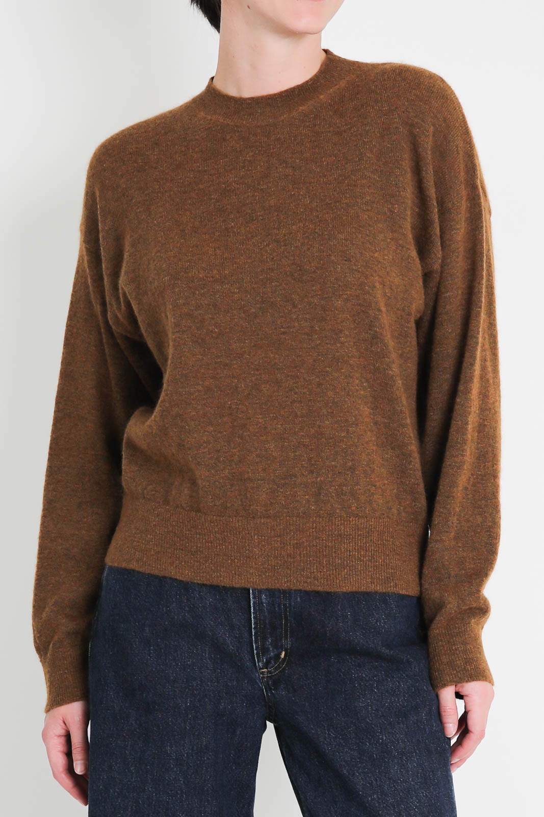 Pomandère, wool sweater in caramel