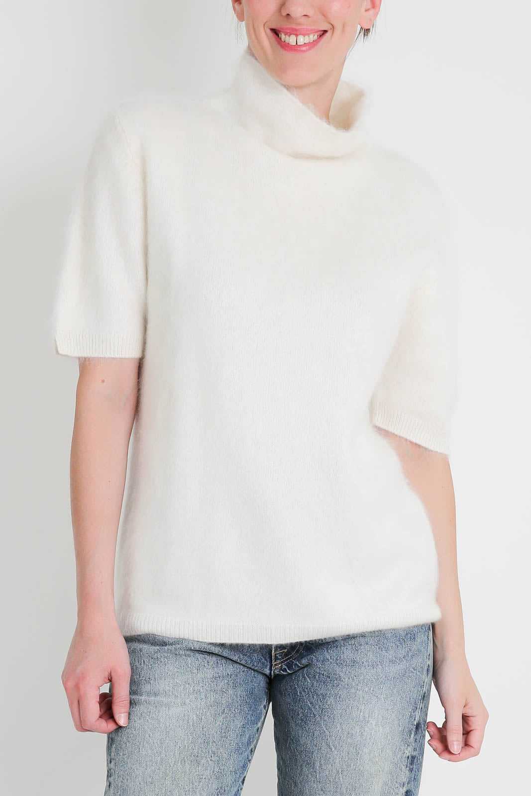 Lisa Yang, Madelene cashmere T-shirt in cream brushed