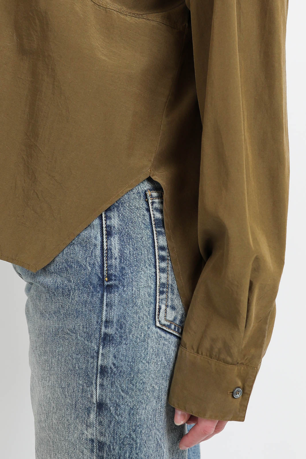 Pomandère, silk blouse in khaki