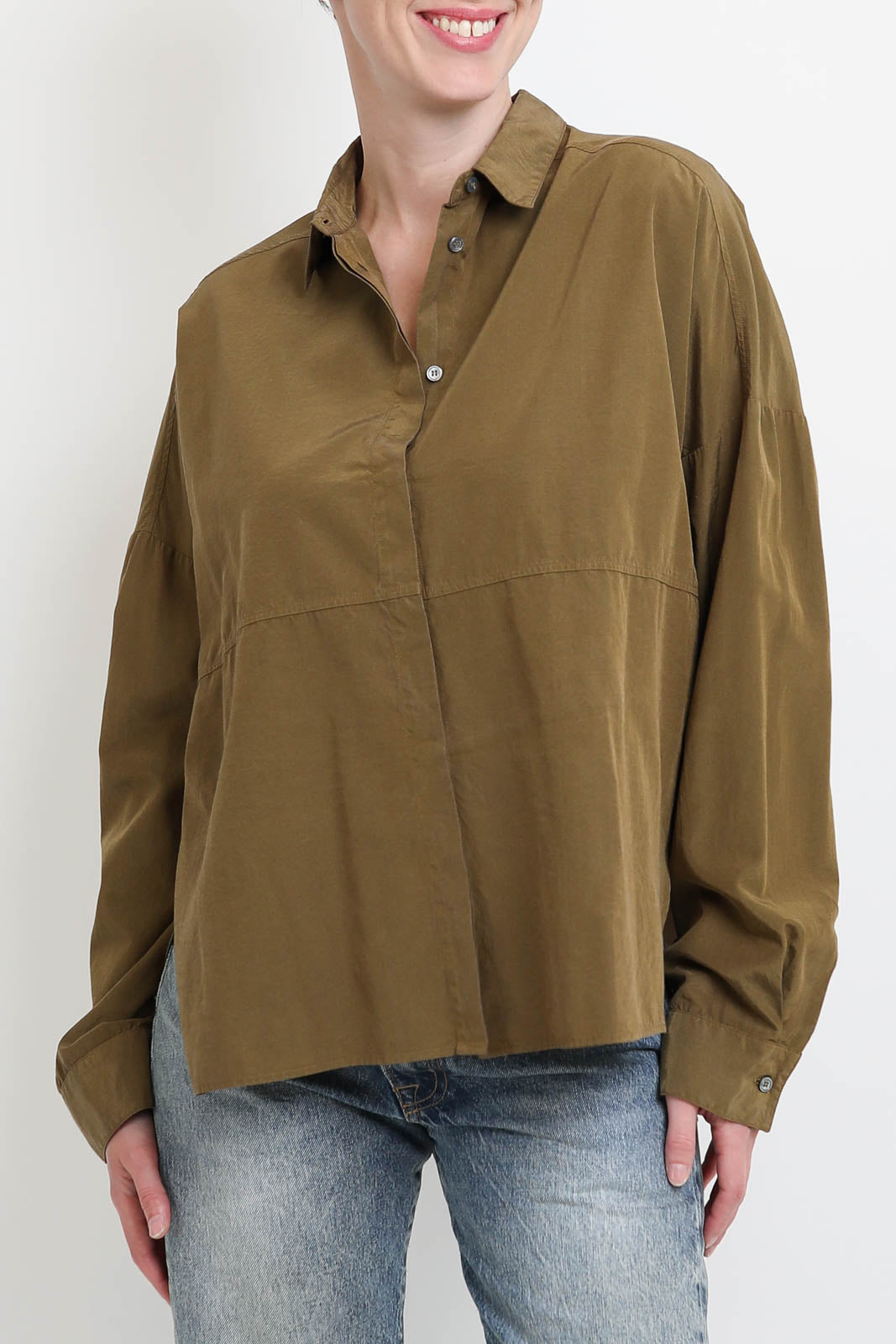 Pomandère, silk blouse in khaki