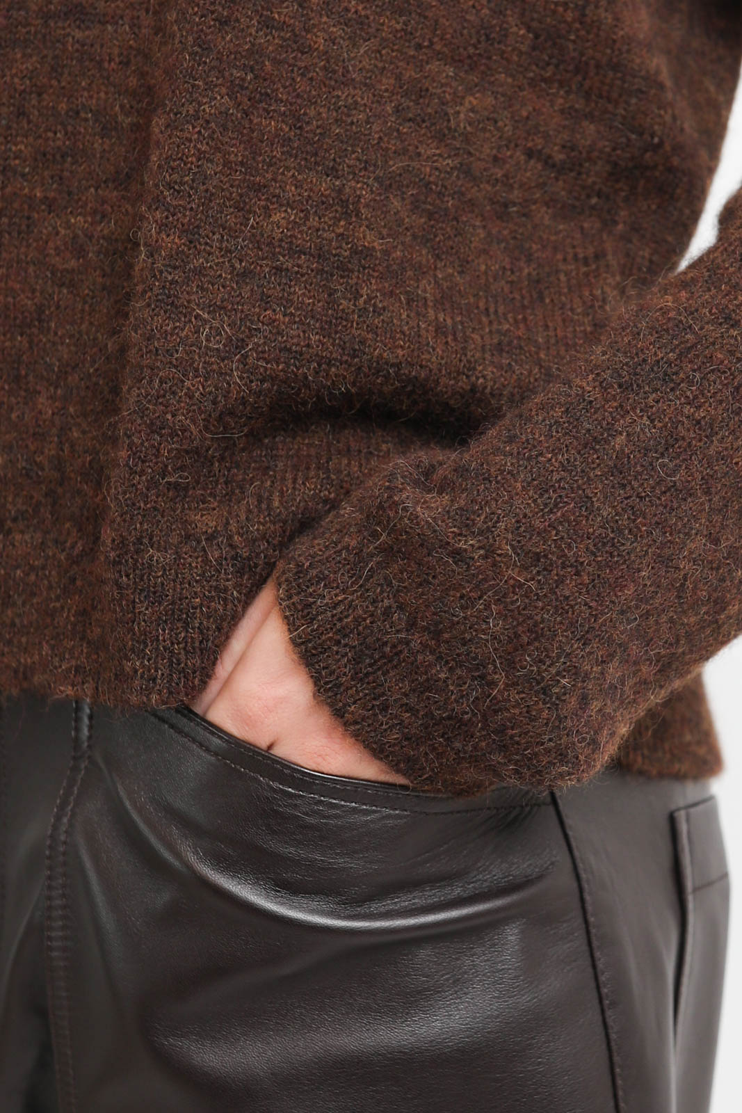 Vestibule, Crewneck sweater in Havana