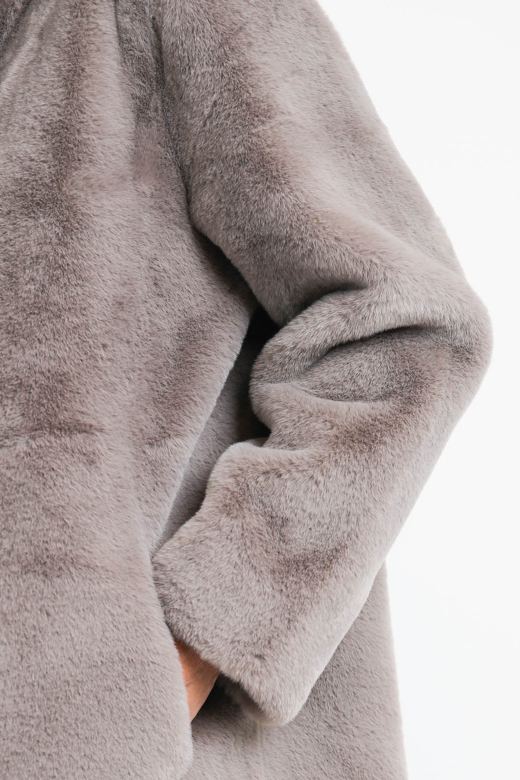 Apparis, Blair coat in granite