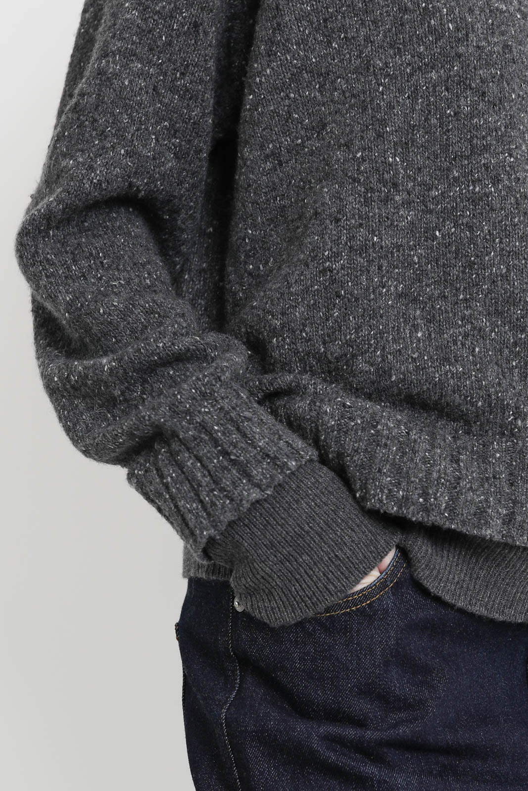 Atomo Factory, Girocollo sweater in Antracite
