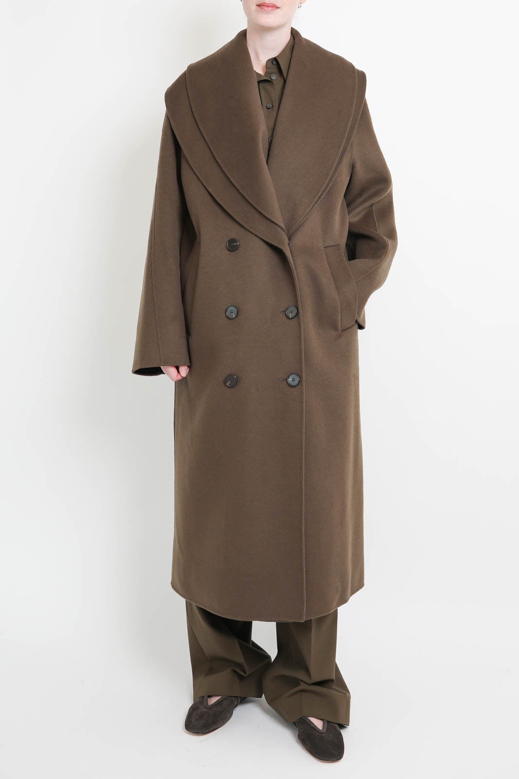 Raw, wool coat in taupe