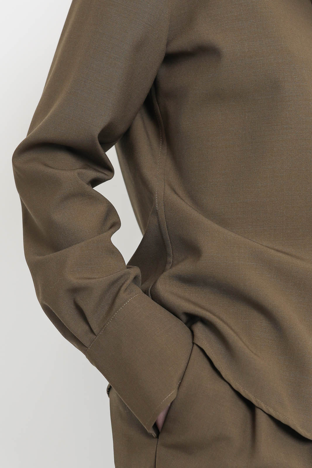 Raw, wool blouse in Forest