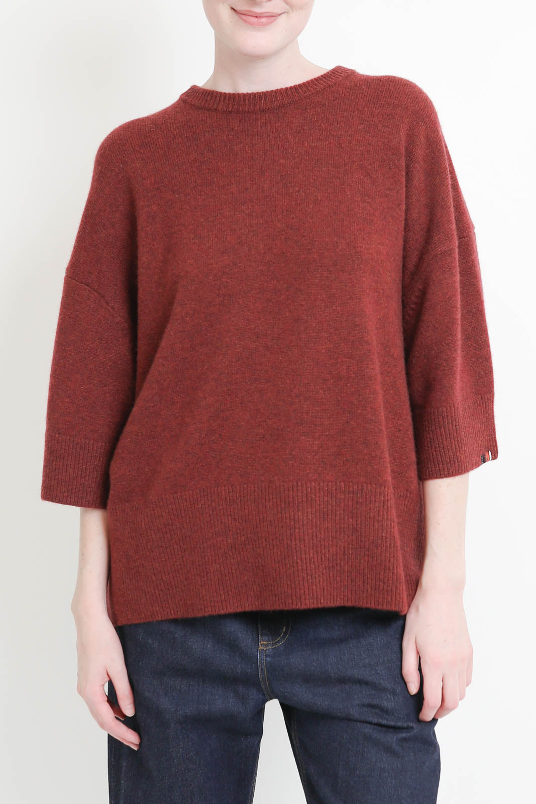 Extreme Cashmere, sweater with short sleeves Sassie in Maroon
