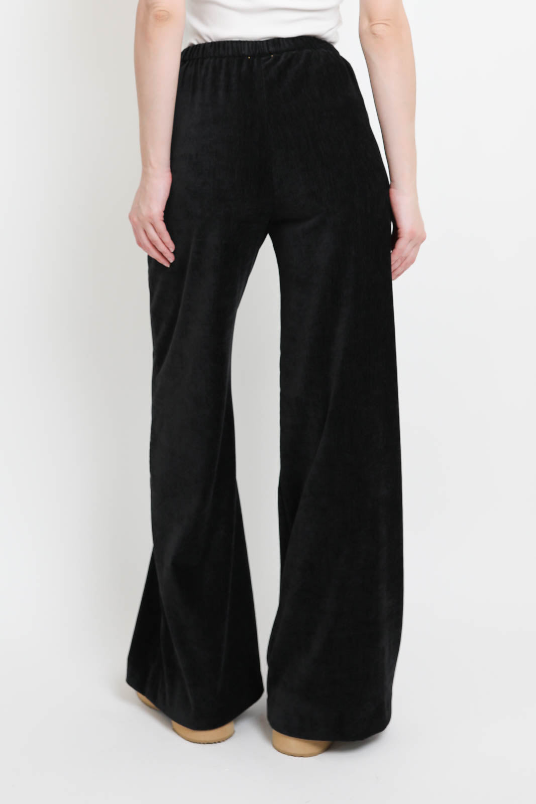 Velvet trousers in nero