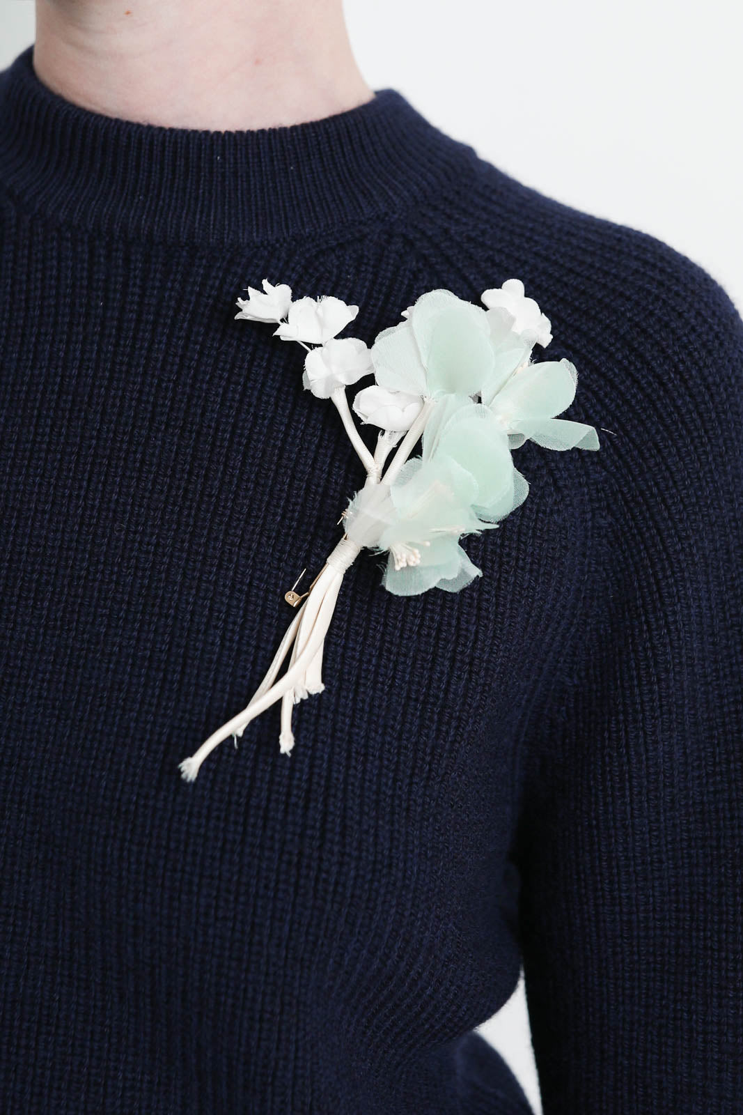 Forte-Forte, brooch Flowers Bouquet in Plume