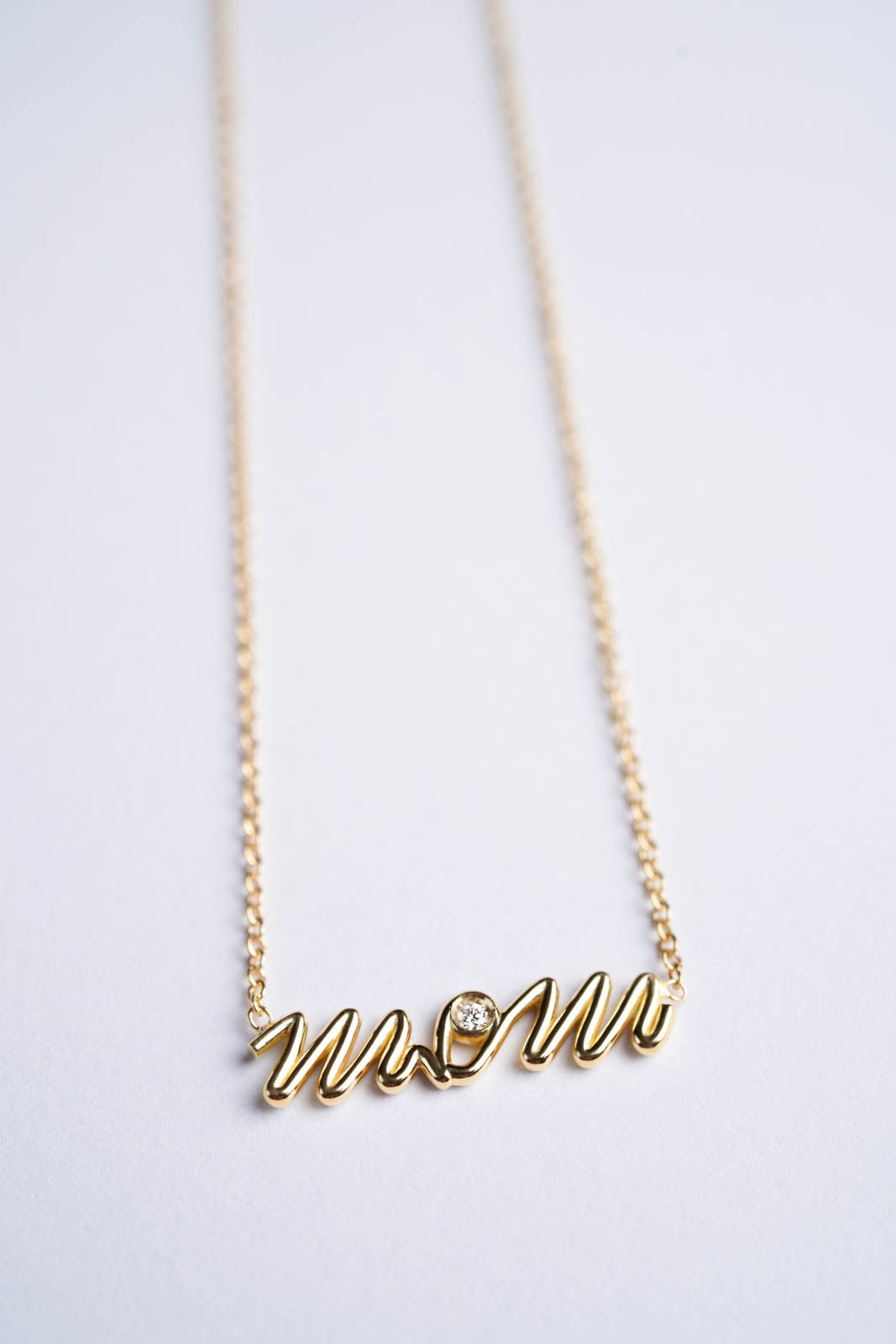 Muse Concept, Mom necklace in gold