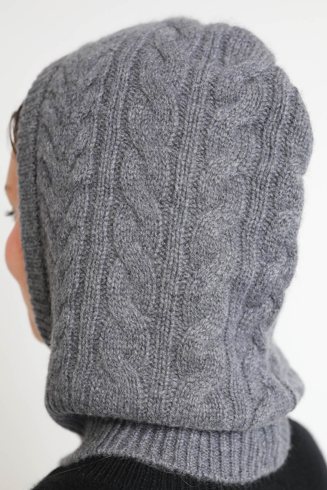 Lisa Yang, Balaclava Ylda hat in Graphite