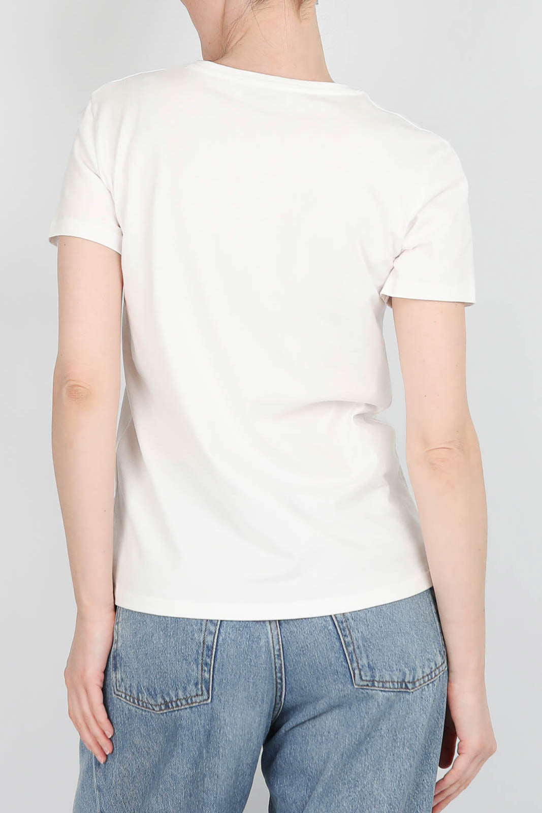 T-shirt V-neck in white