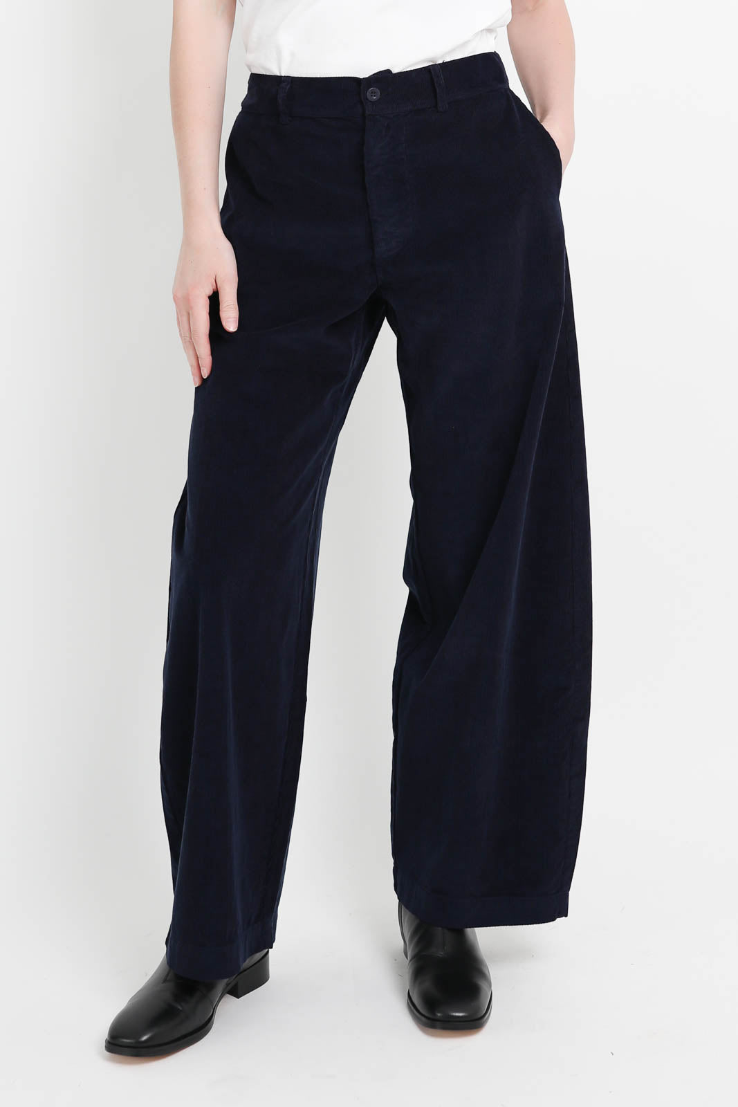 Labo.Art pants Bum Sarca in Atlantic