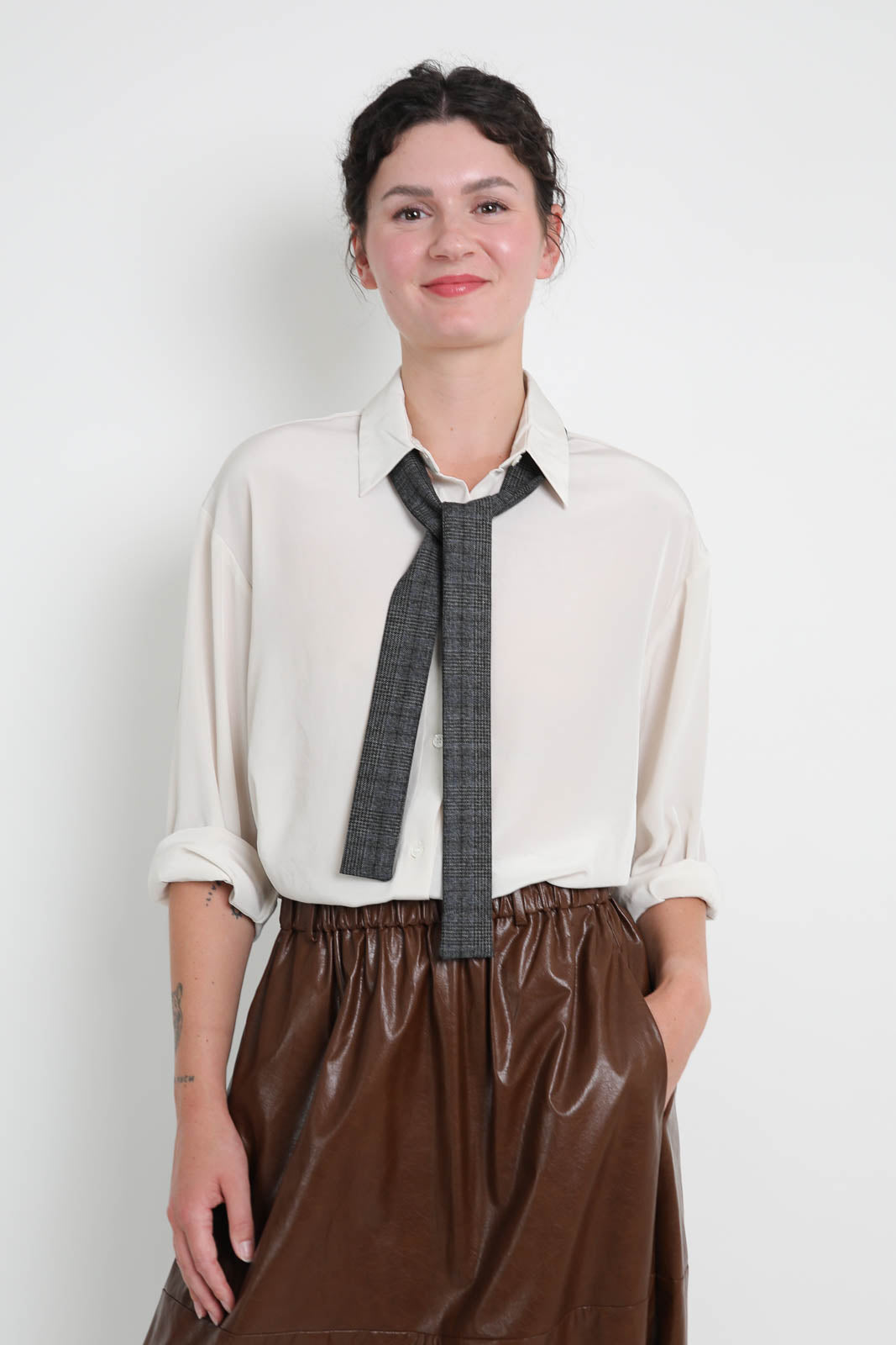 Atelier 1985, tie with check pattern in gray