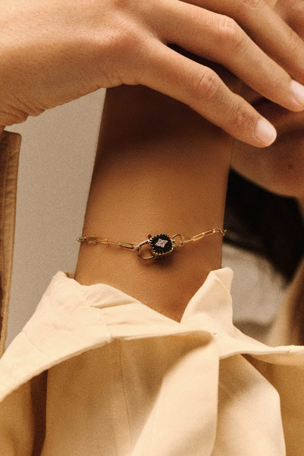 Pascale Monvoisin, Ginger bracelet in black
