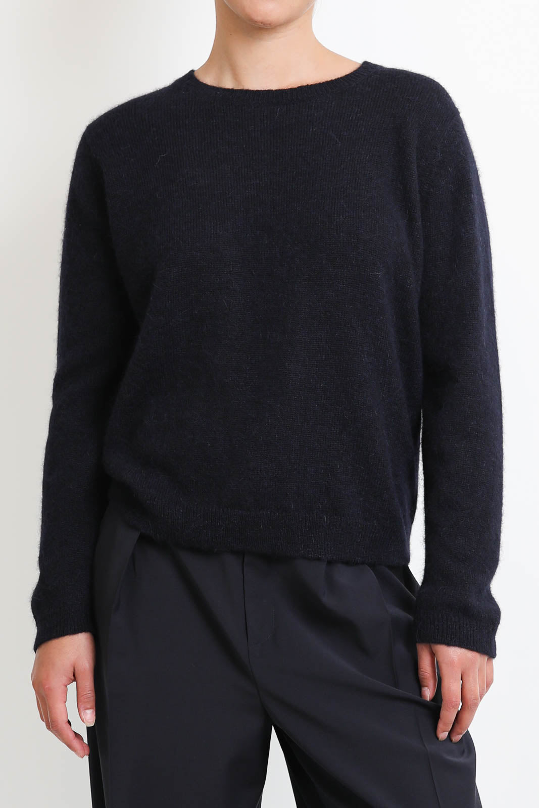 Vestibule, crewneck sweater in navy