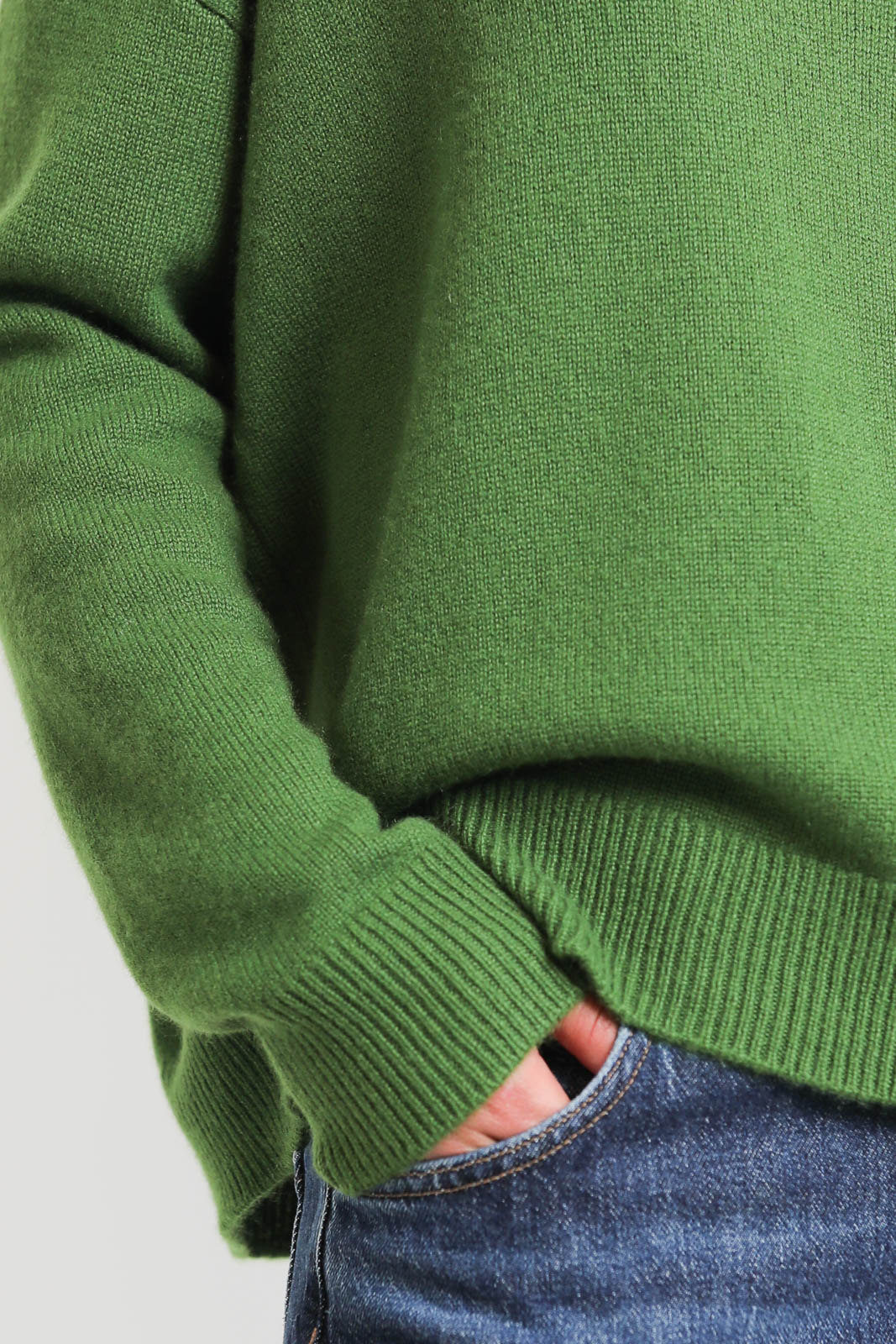 Xirena, Jodie sweater in Herb Green
