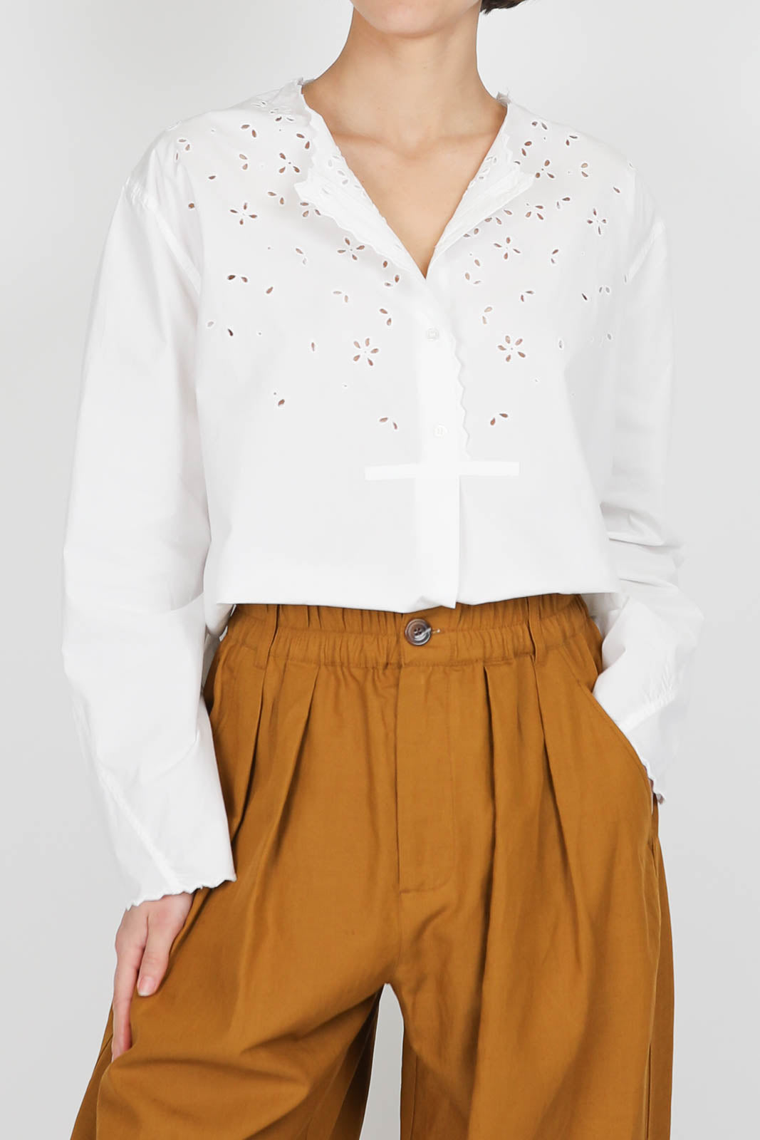 Destinee blouse in white