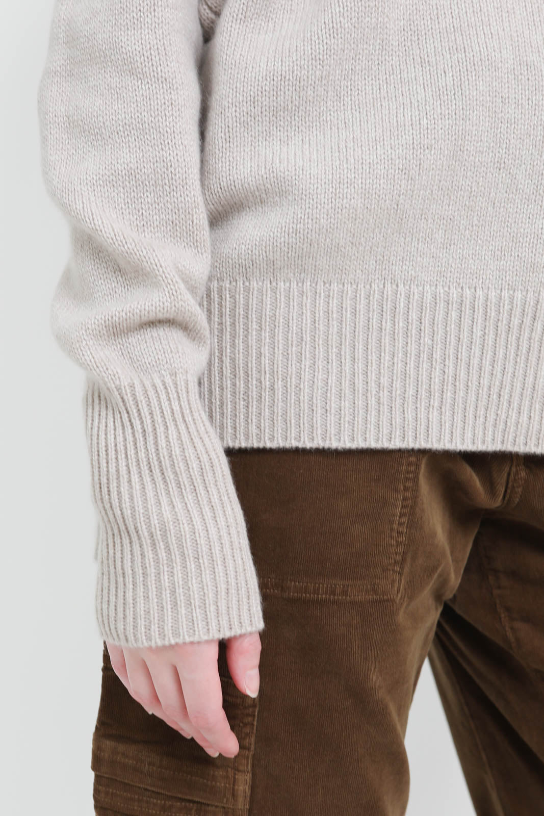 Lisa Yang, Heidi sweater in sand