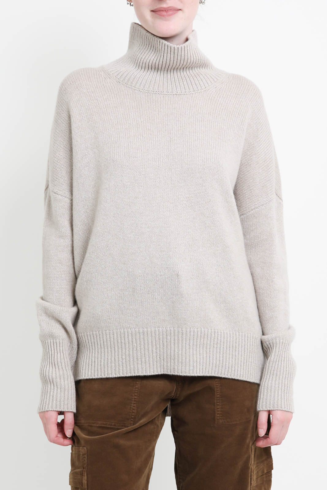 Lisa Yang, Heidi sweater in sand