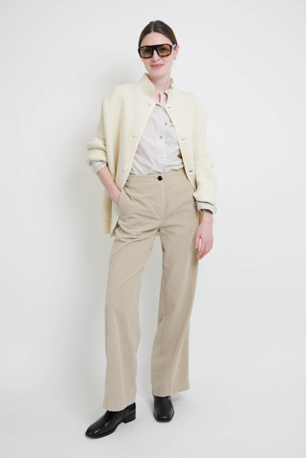 Pomandère, corduroy pants in oats