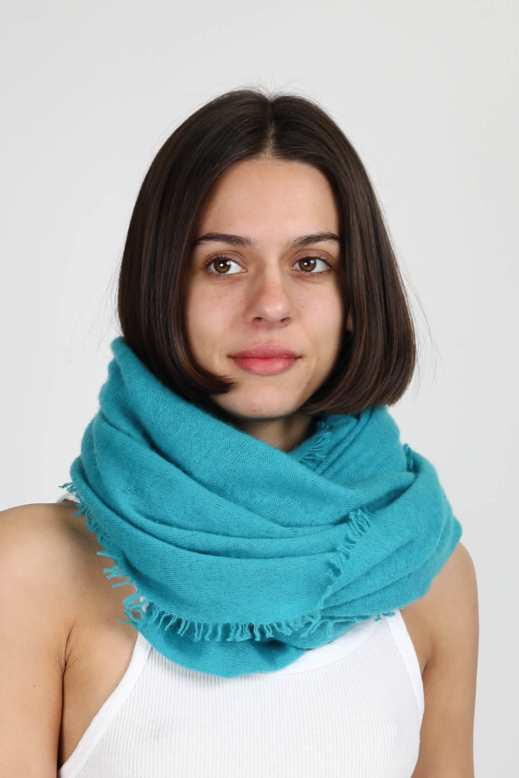 Adriella scarf in turquoise