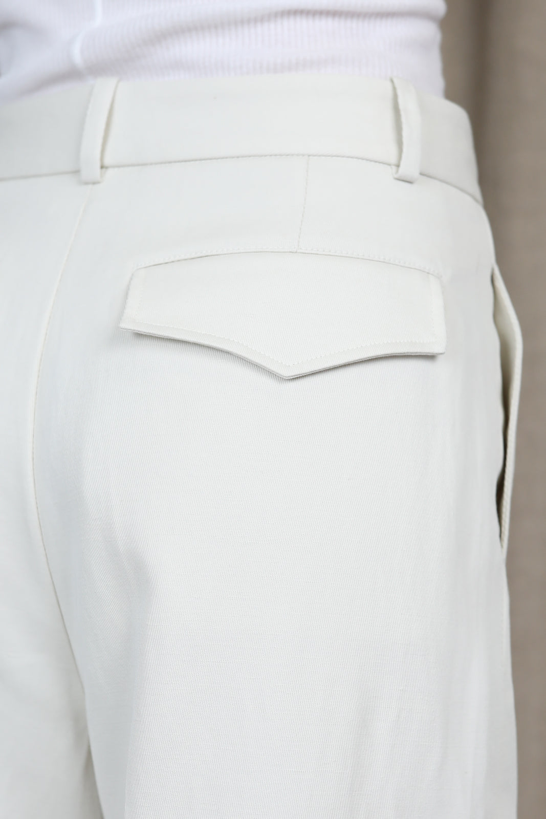 Johan trousers in Stone