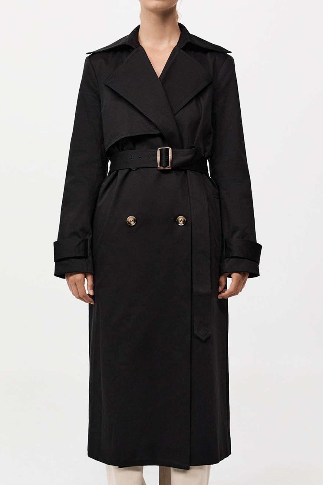Classic trench coat in black