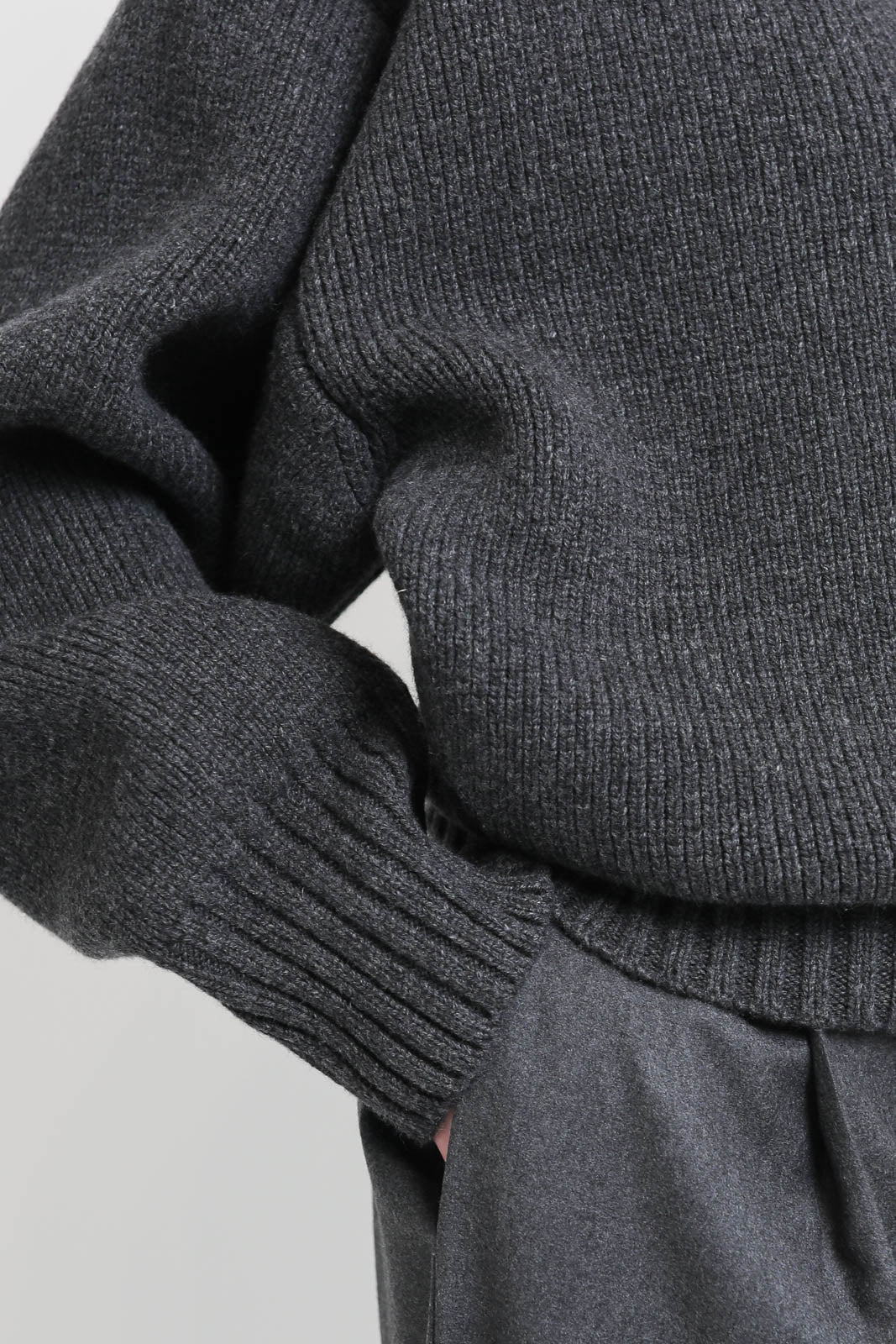 Róhe, Pullover Sculptural en Mid Grey Melange