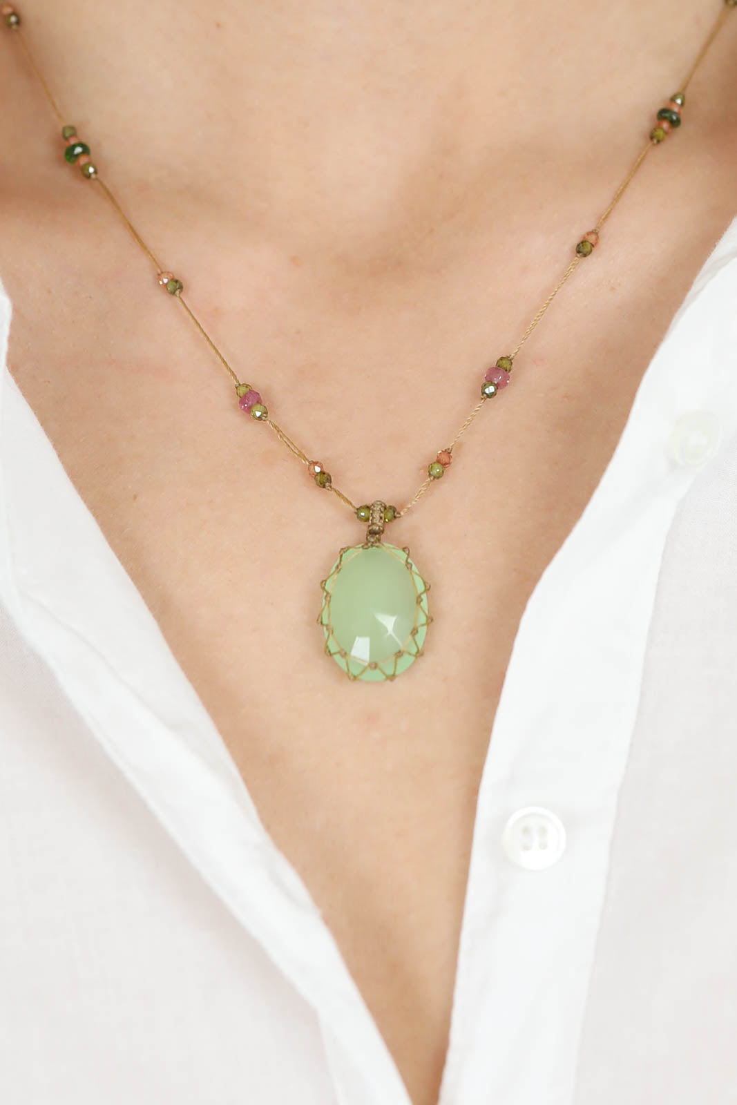 Collier Tibet en calcédoine verte
