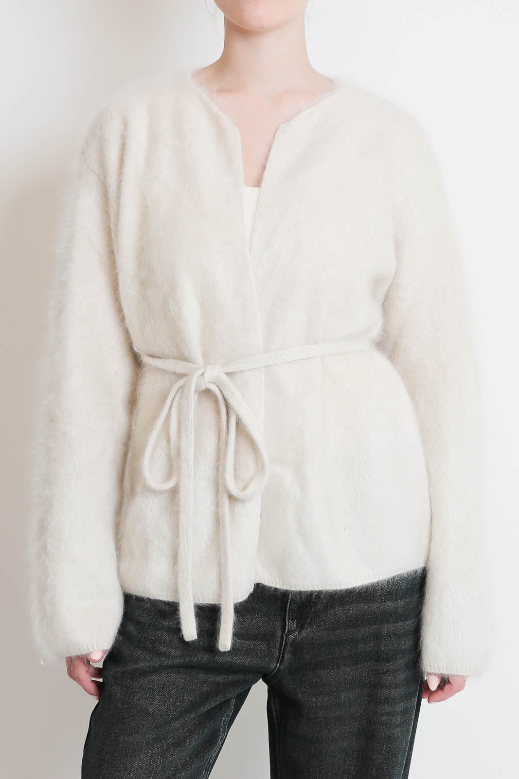 Soft Goat, cardigan brossé couleur craie