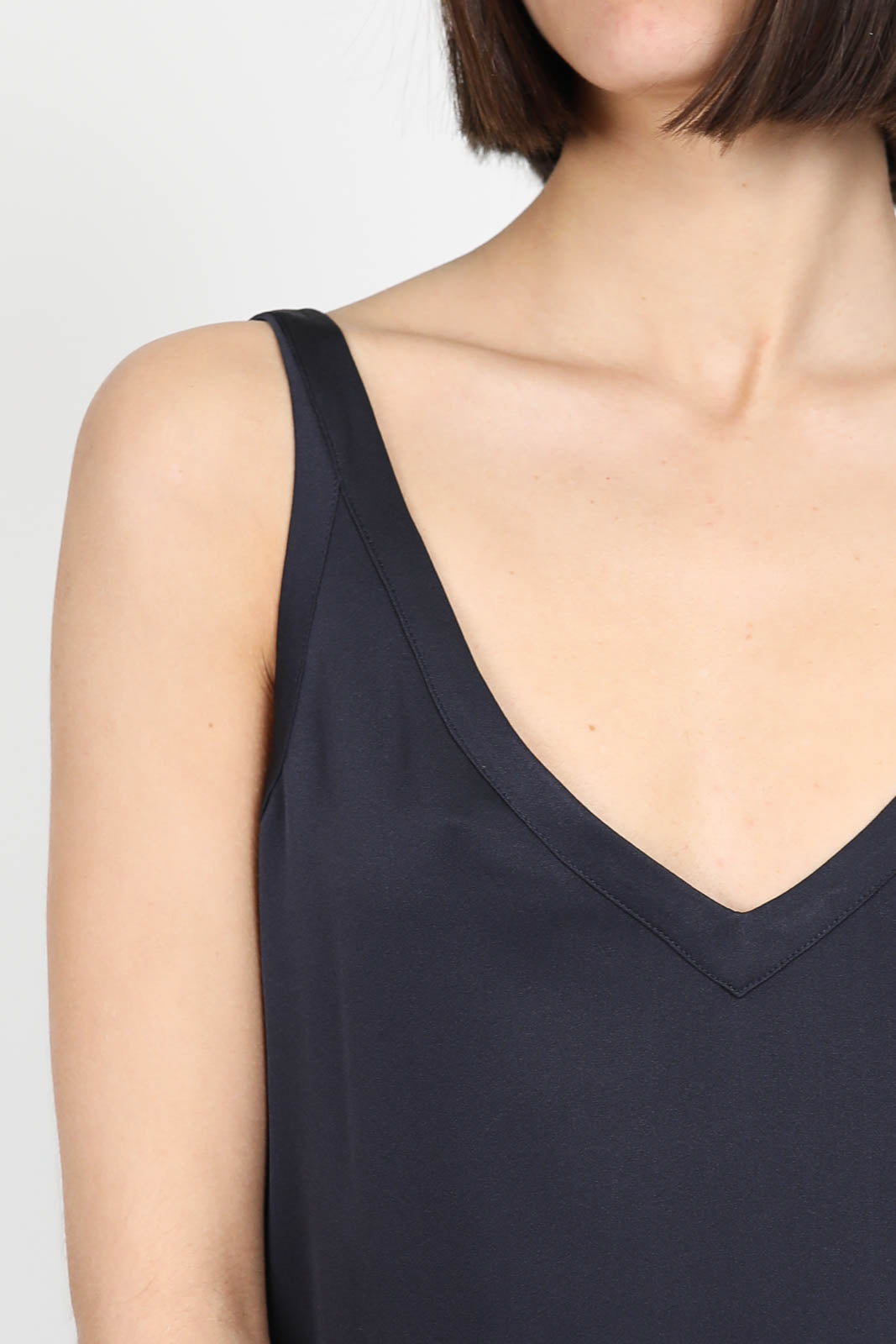 Top Shin en bleu gris