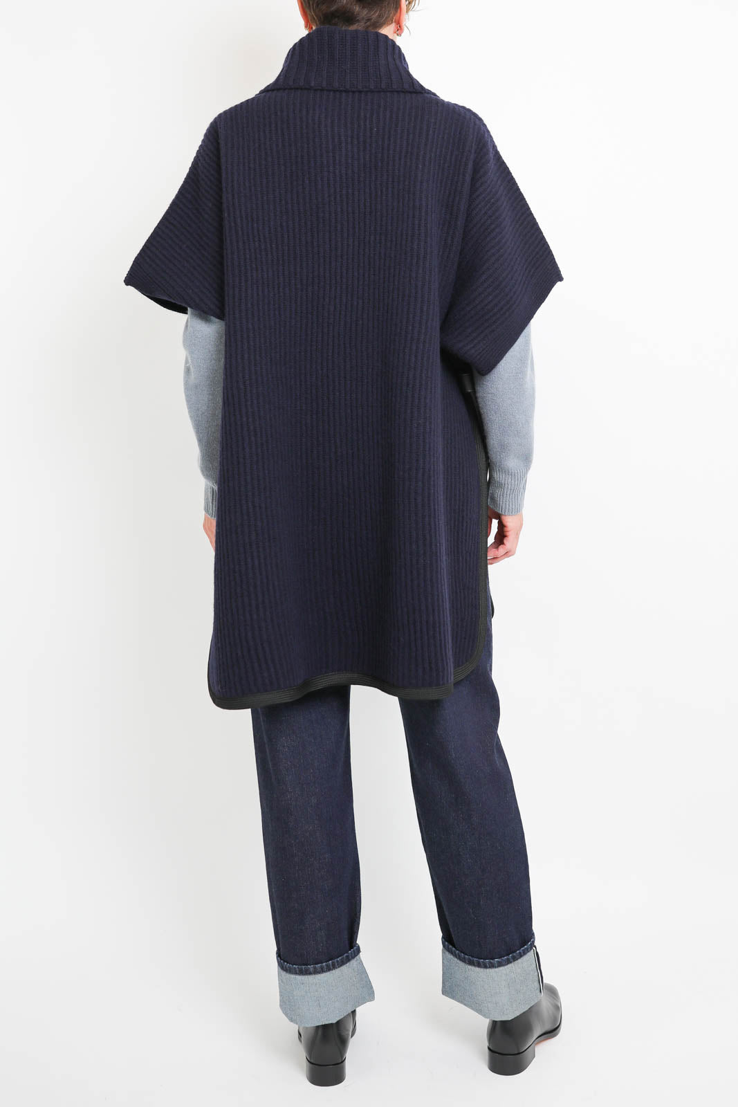Forte-Forte, cardigan/poncho Stitch in Notte