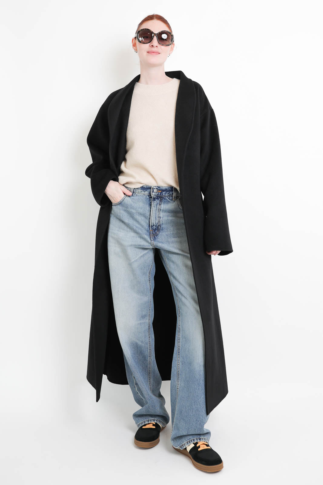 Almada, manteau Mara en noir