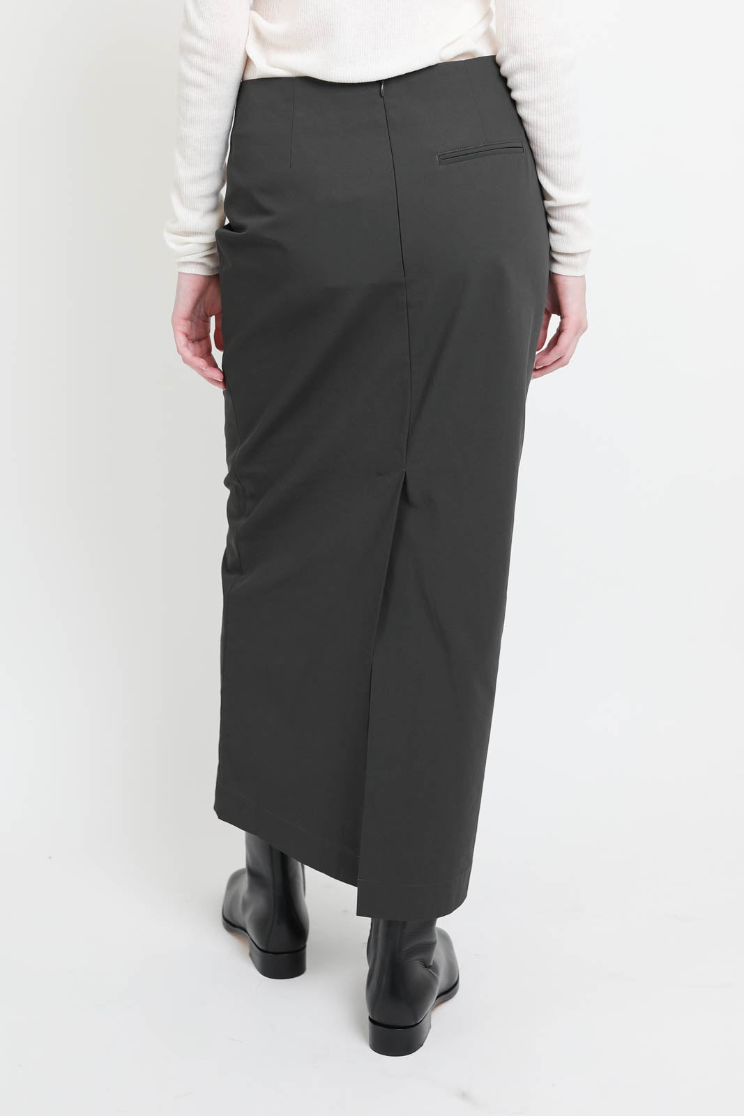 Jupe Minimal Column in Black Olive