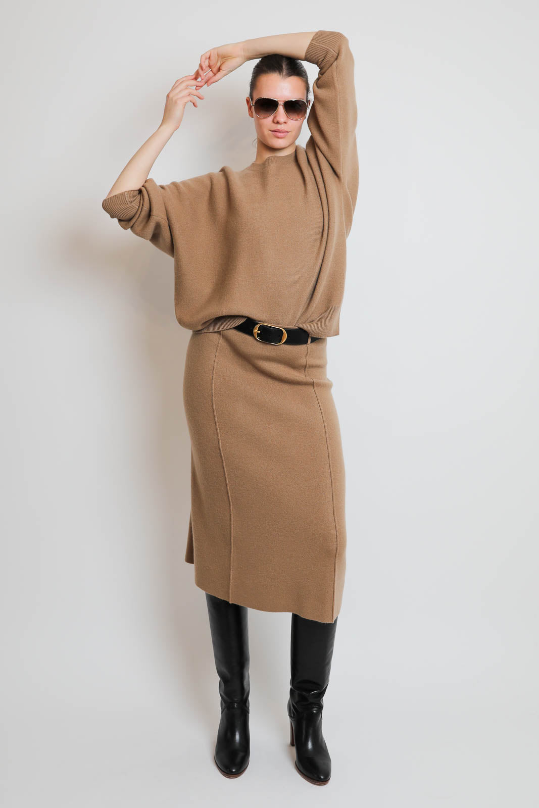 Lisa Yang, Jupe couleur caramel