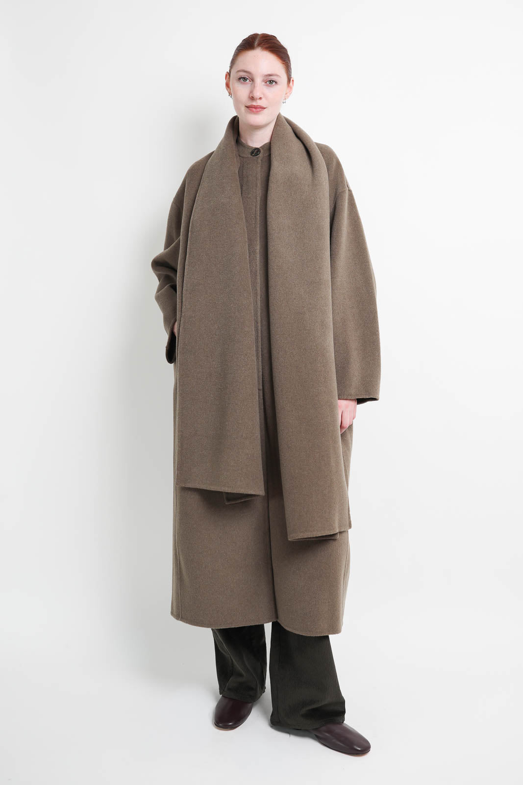 Soeur, Manteau Finn en Beige Gris