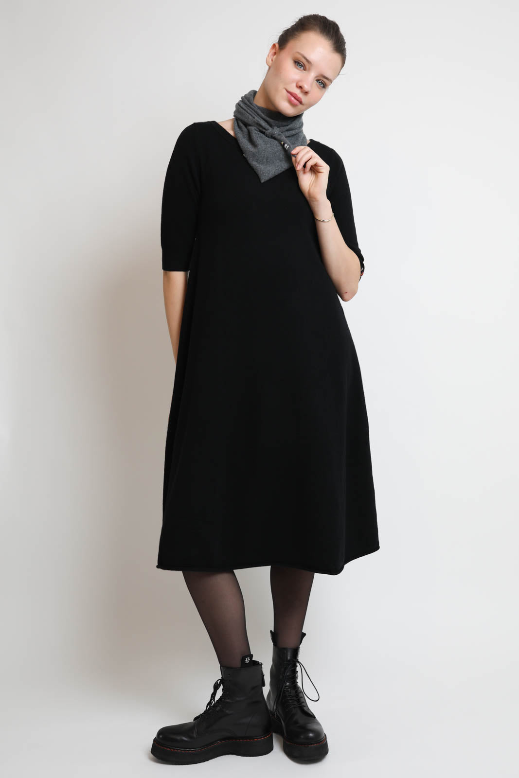 Extreme Cashmere, robe Gina à Raven