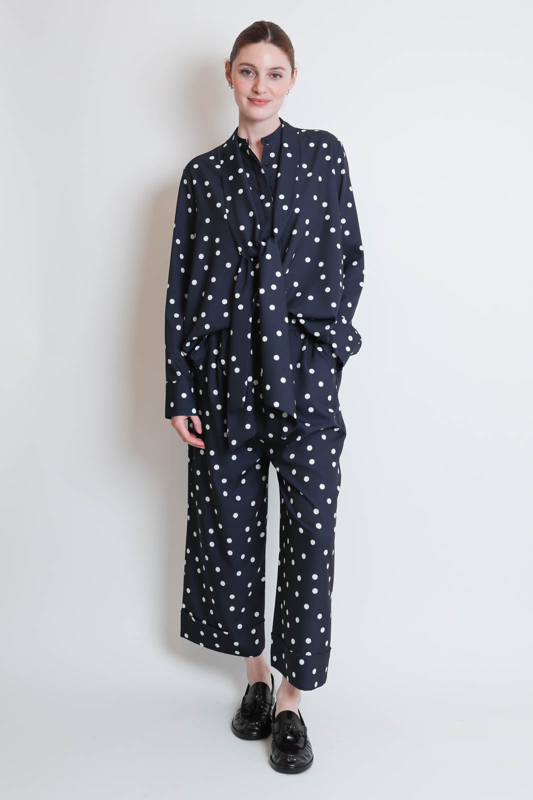 Atelier 1985, chemisier Conny à pois bleus