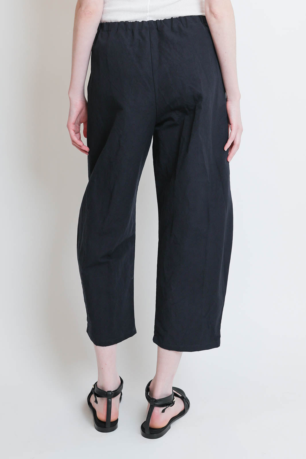 Apuntob, pantalon en Abyss