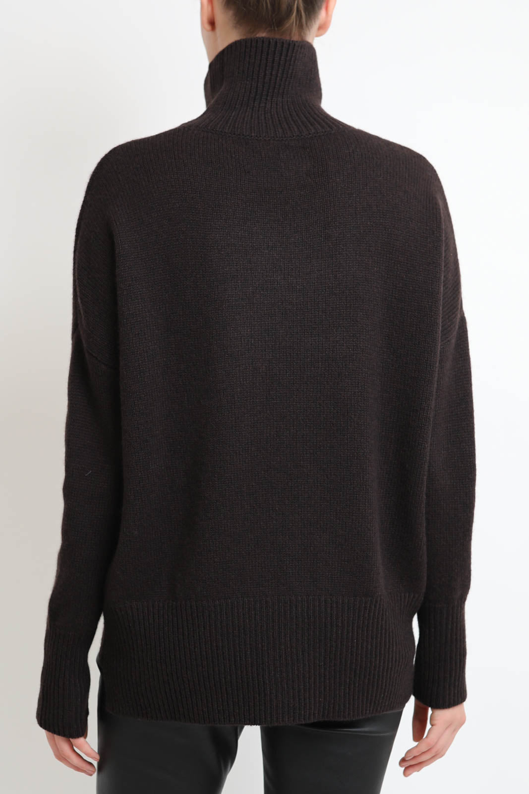 Lisa Yang, Pullover Heidi en chêne foncé