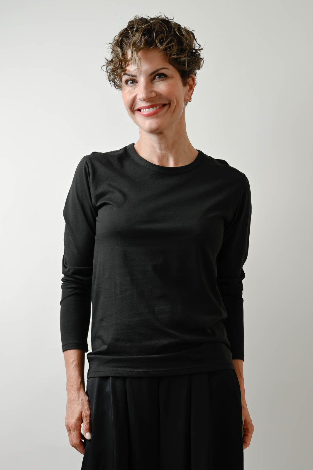 Vestibule, Langarm-Shirt Crewneck in Schwarz