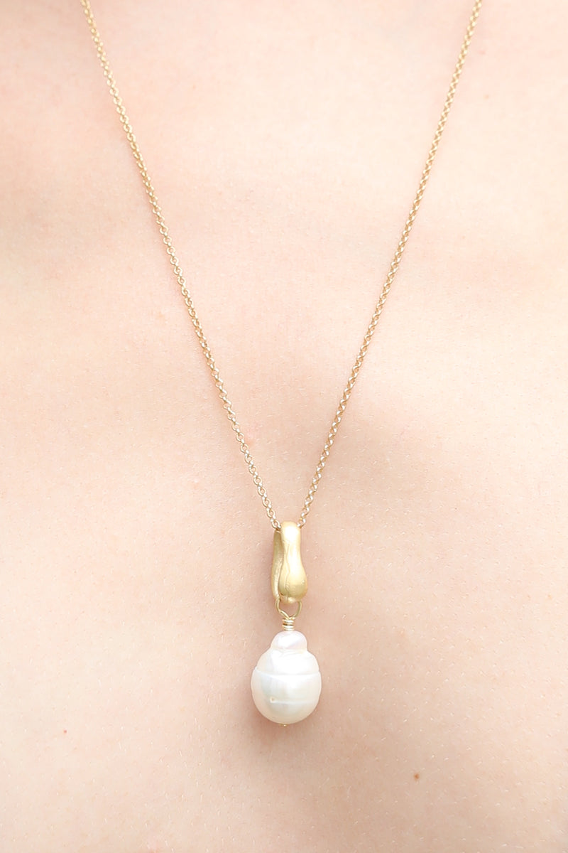 Halskette Baroque Pearl in Gold
