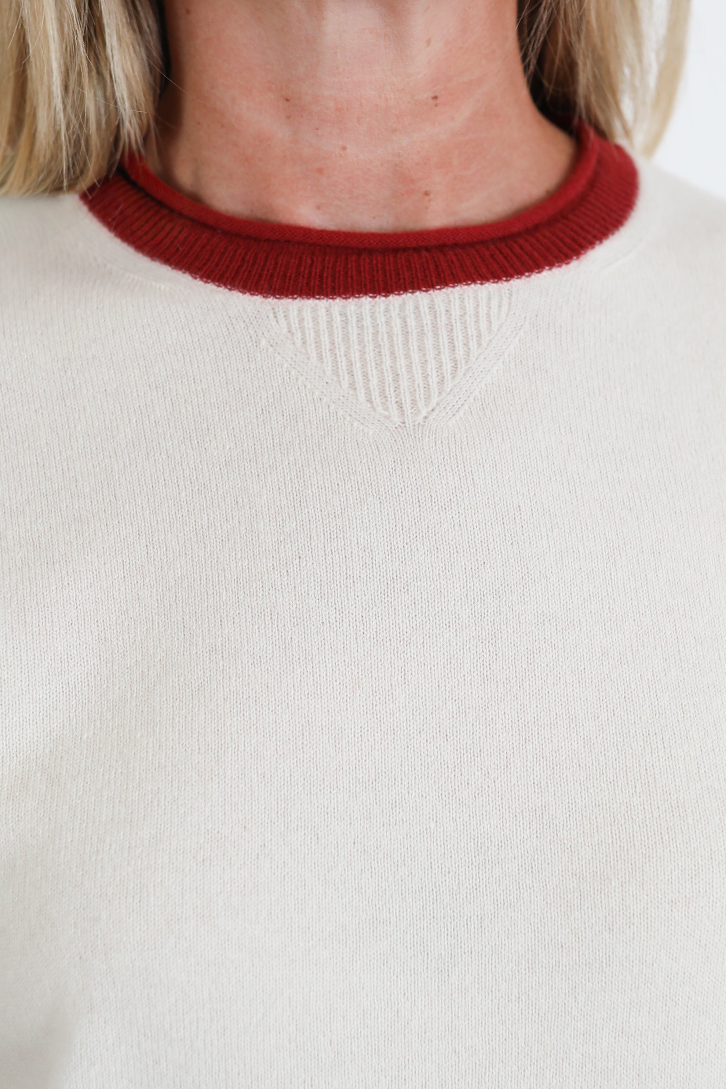 Guest in Residence, Pullover Baseball in Cream/Carmine