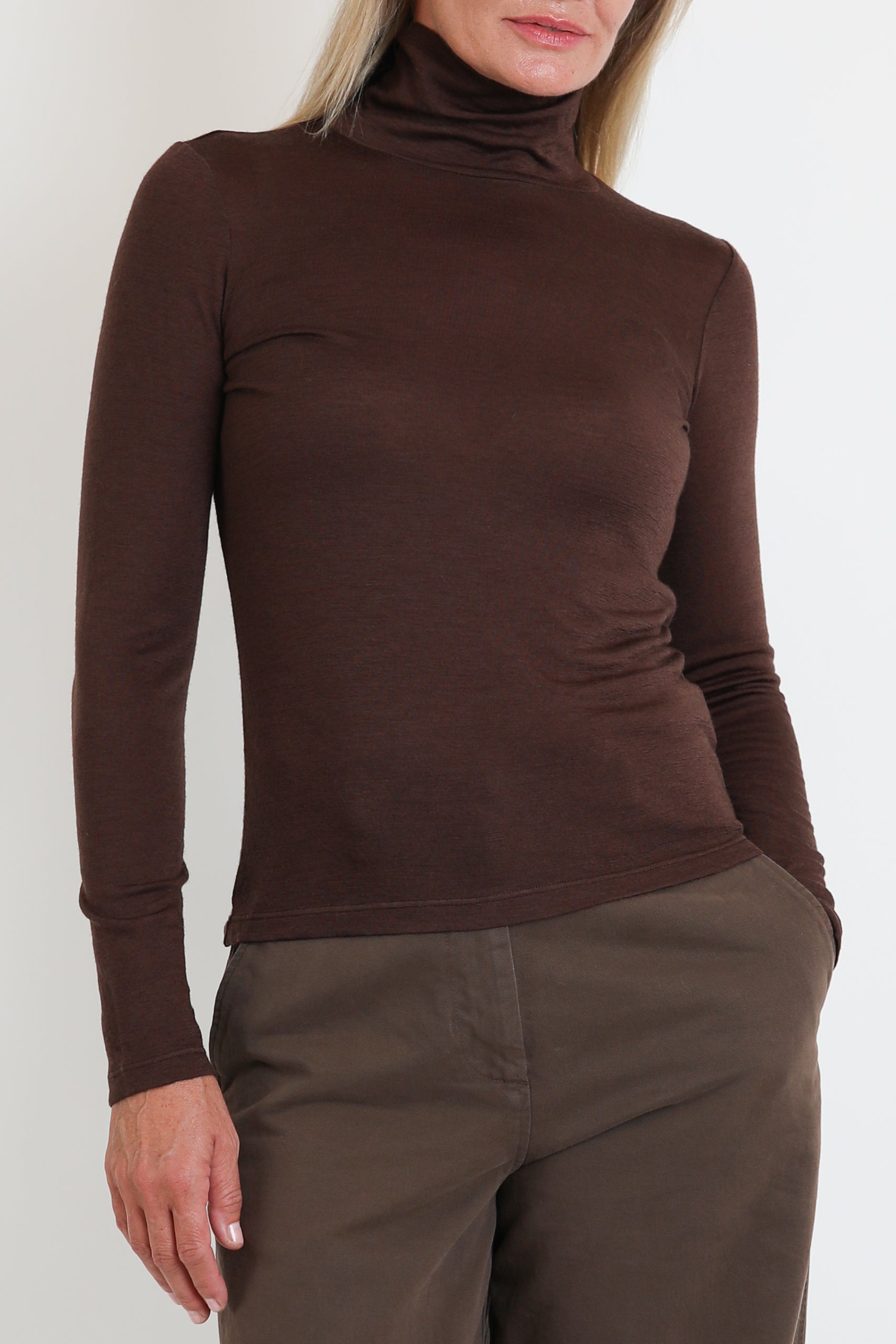 Langarm-Shirt aus Schurwolle in Cocoa