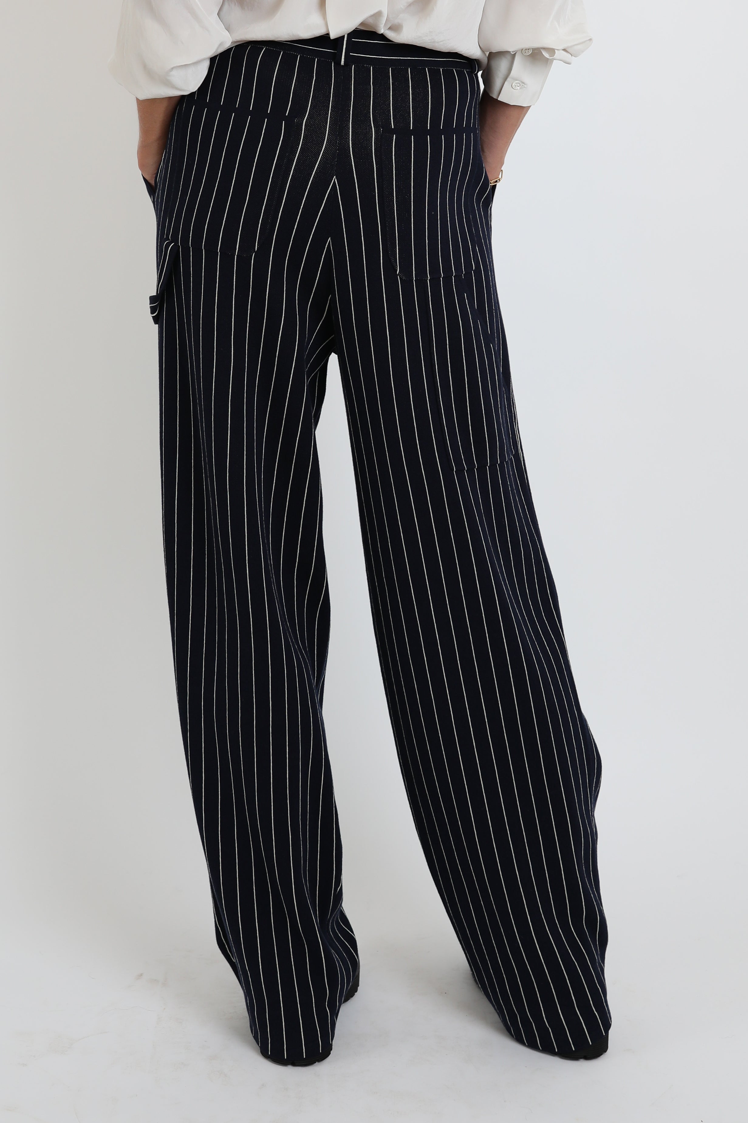 Guest in Residence, Hose Pinstripe Carpenter in Navy/Butter