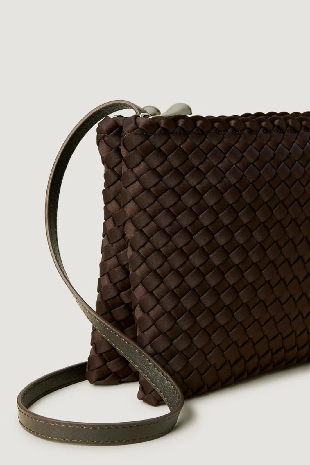 Naghedi, Tasche Soho Envelope in Chocolate